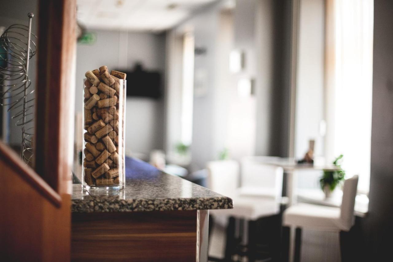 Hotel Pakrac Luaran gambar