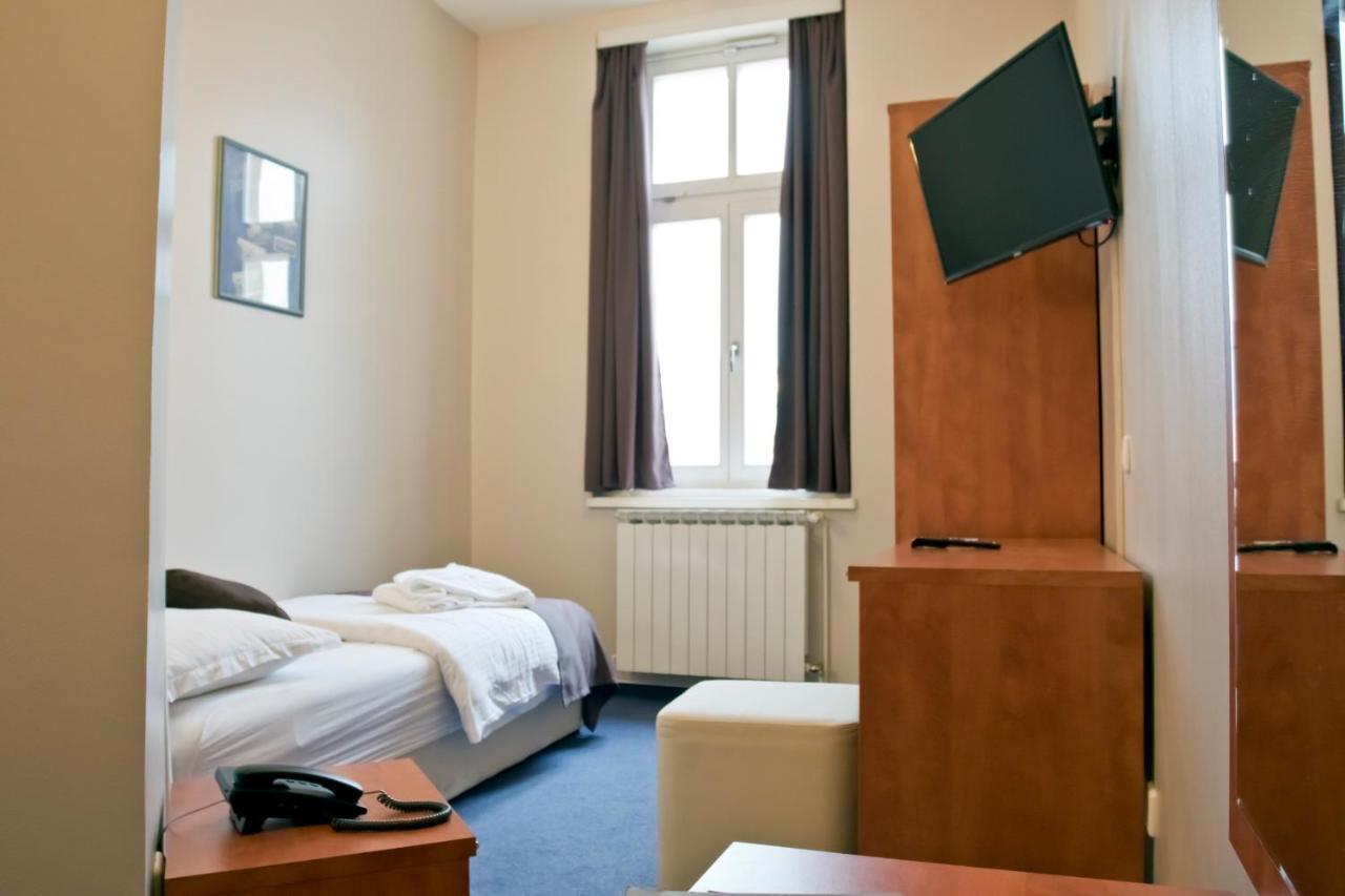 Hotel Pakrac Luaran gambar