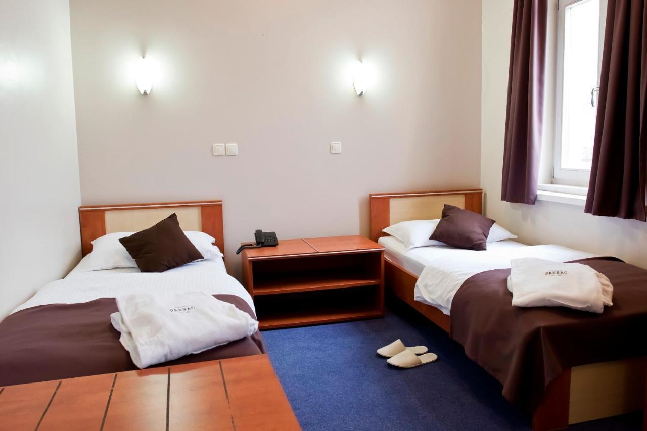 Hotel Pakrac Luaran gambar